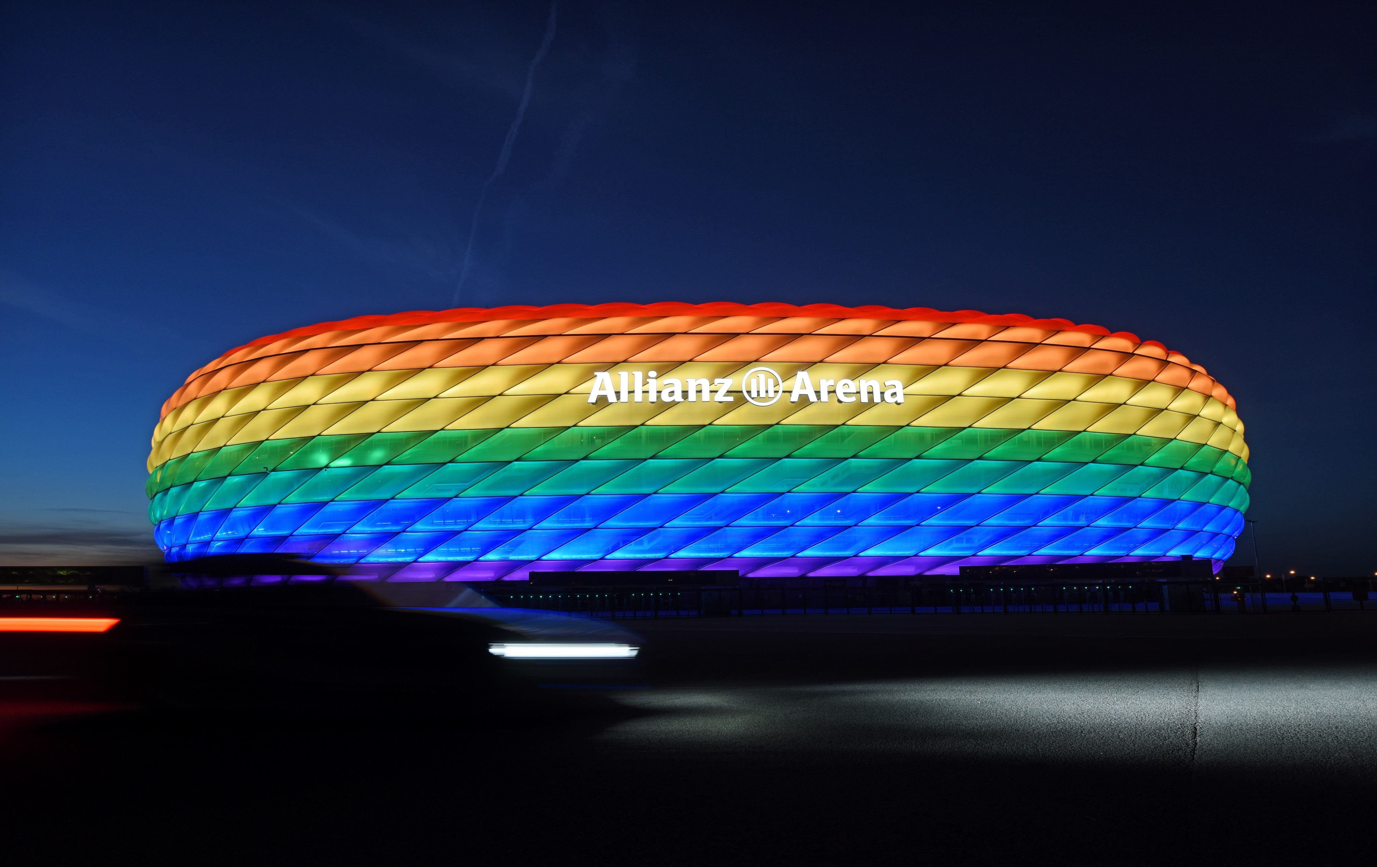 El Allianz Arena del Bayern Munich es uno de los estadios que tiene naming. 