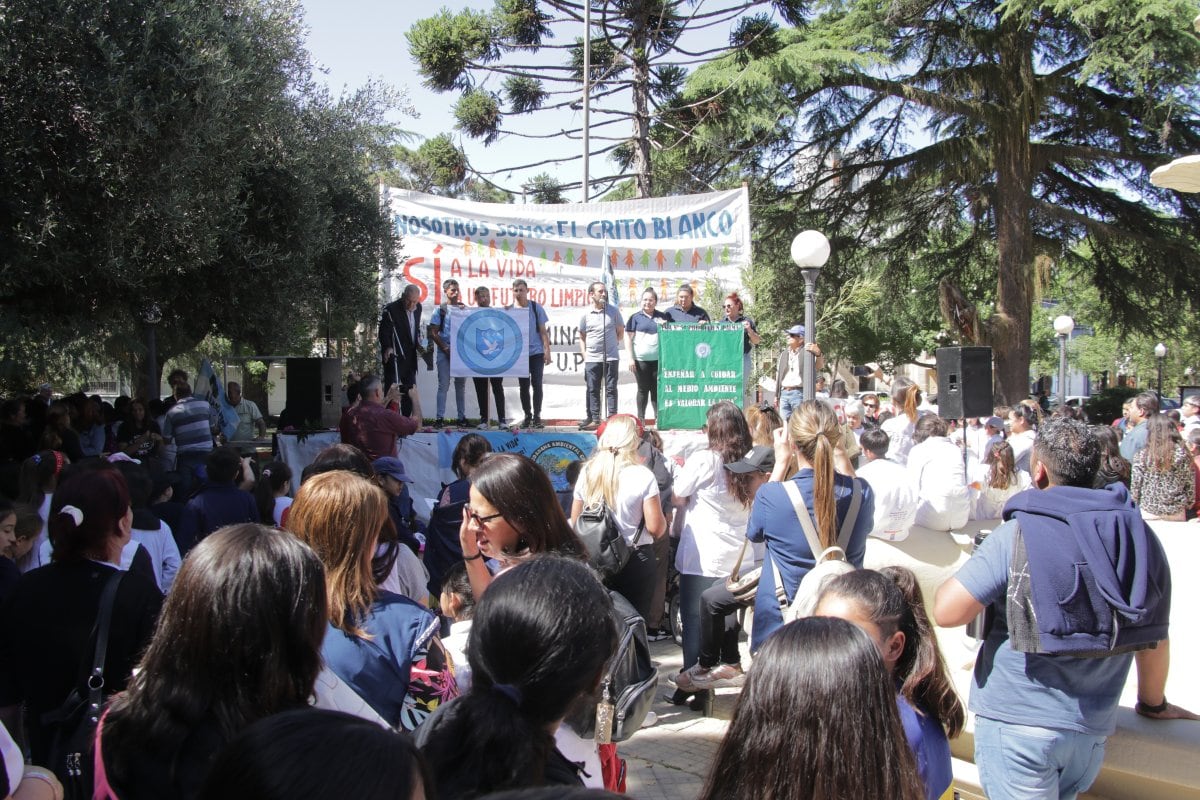 Grito Blanco contra pasteras en Gualeguaychú