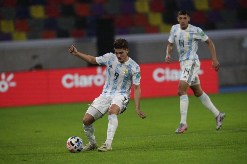 Julián Álvarez de Calchín a la Selección Mayor