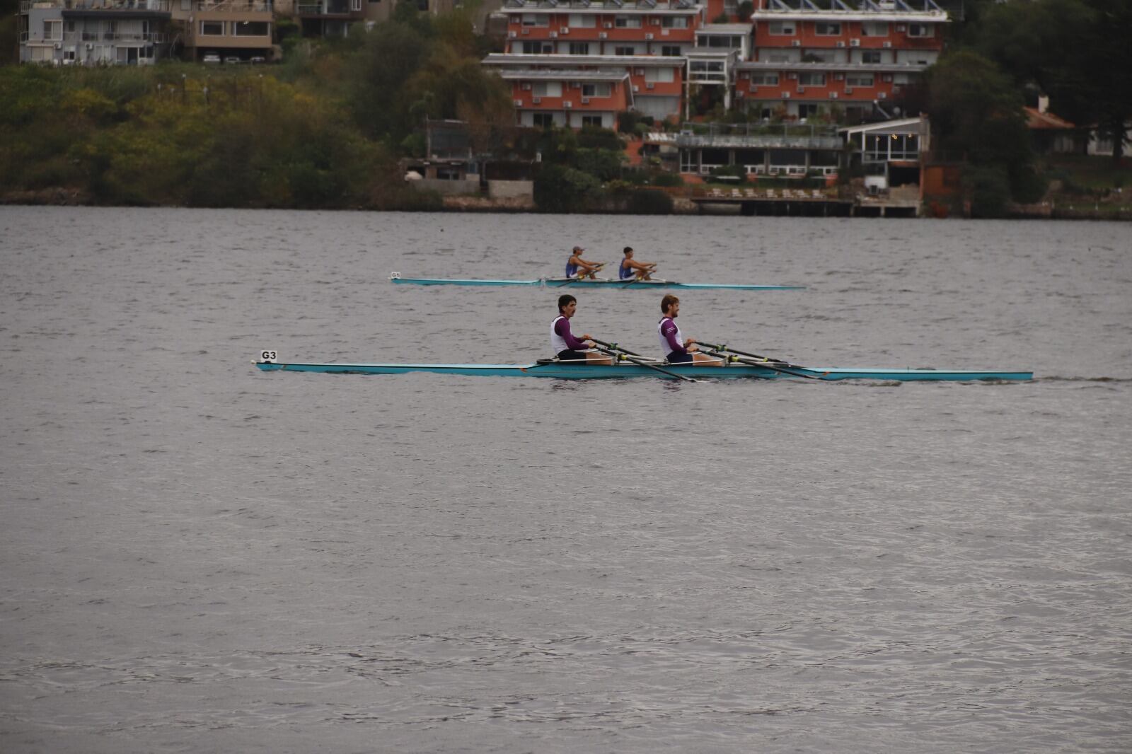 Regata de Remo en las aguas del San Roque