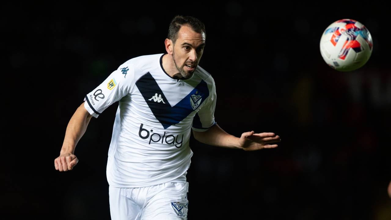 Diego Godín se incorporó a Vélez Sarsfield para disputar la Liga Profesional 2022.