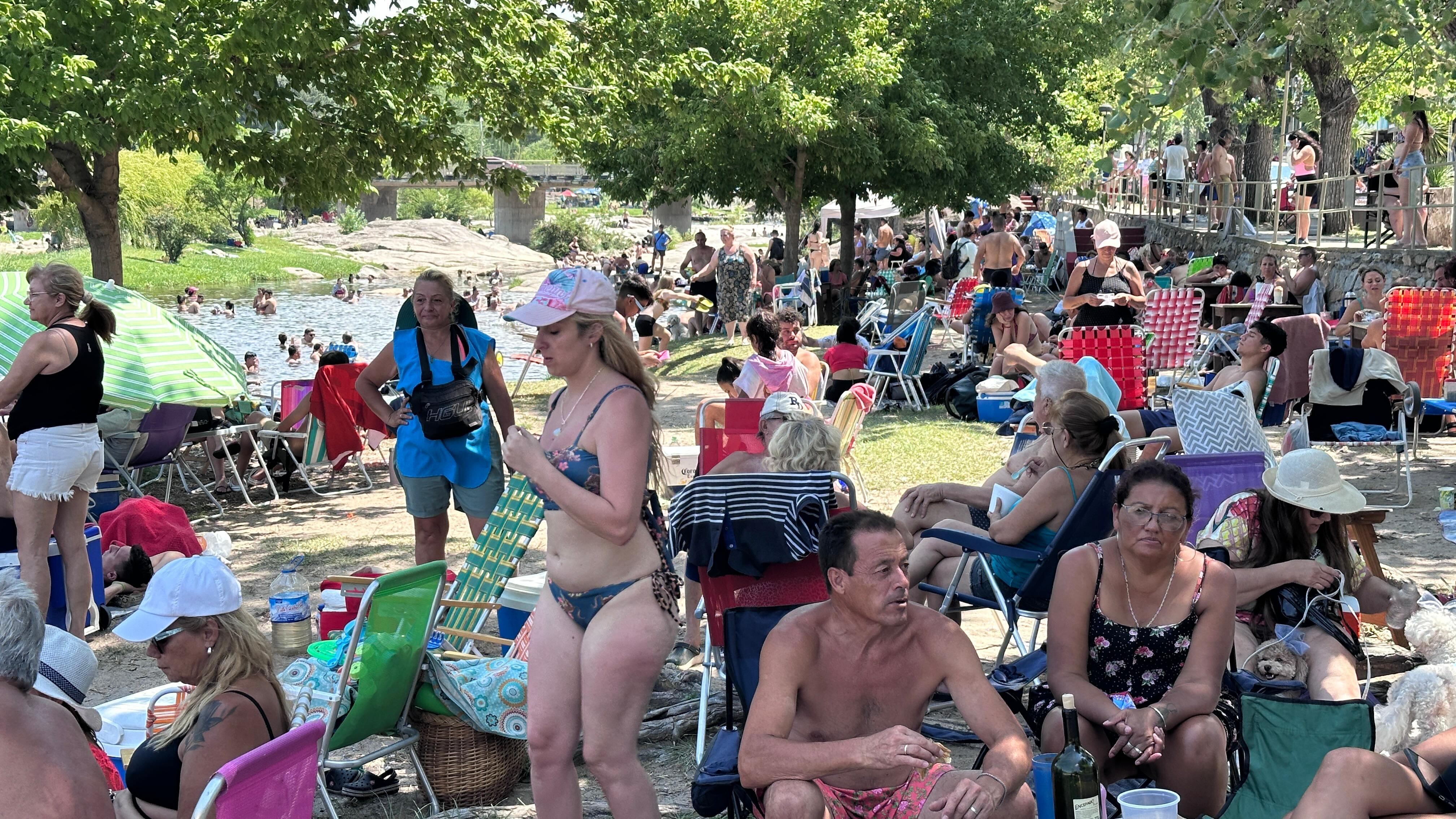 Calor y ríos a pleno en el primer fin de semana del 2025 en Córdoba.