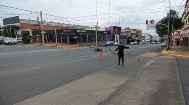 Accidente vial en Posadas: dos motociclistas heridos.