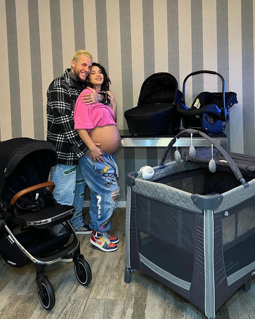 Alex Caniggia y Melody Luz en el departamento del Faena. Instagram.