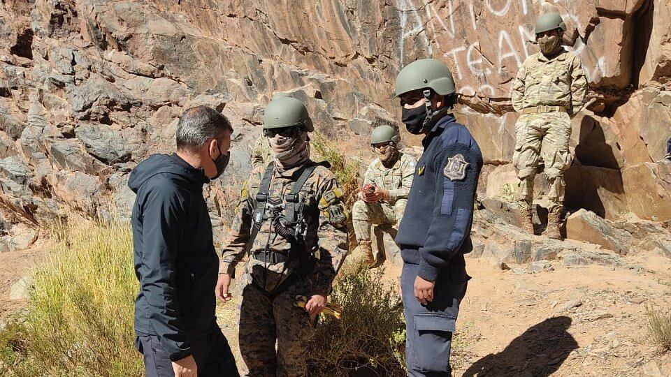 Policías de Salta se capacitan para operaciones especiales en alta montaña