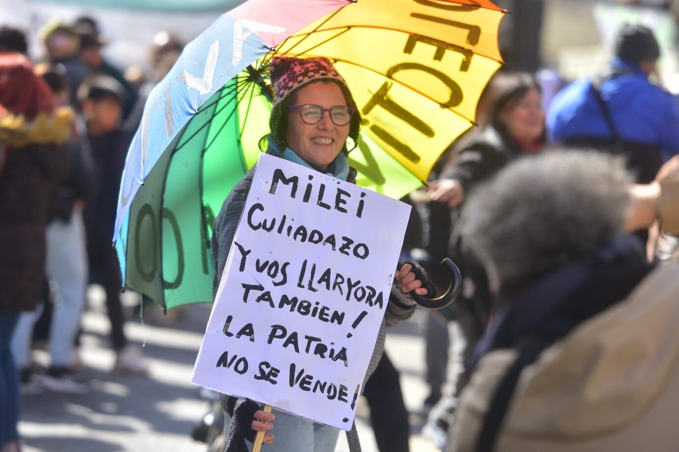 Los ingeniosos carteles de los manifestantes cordobeses.