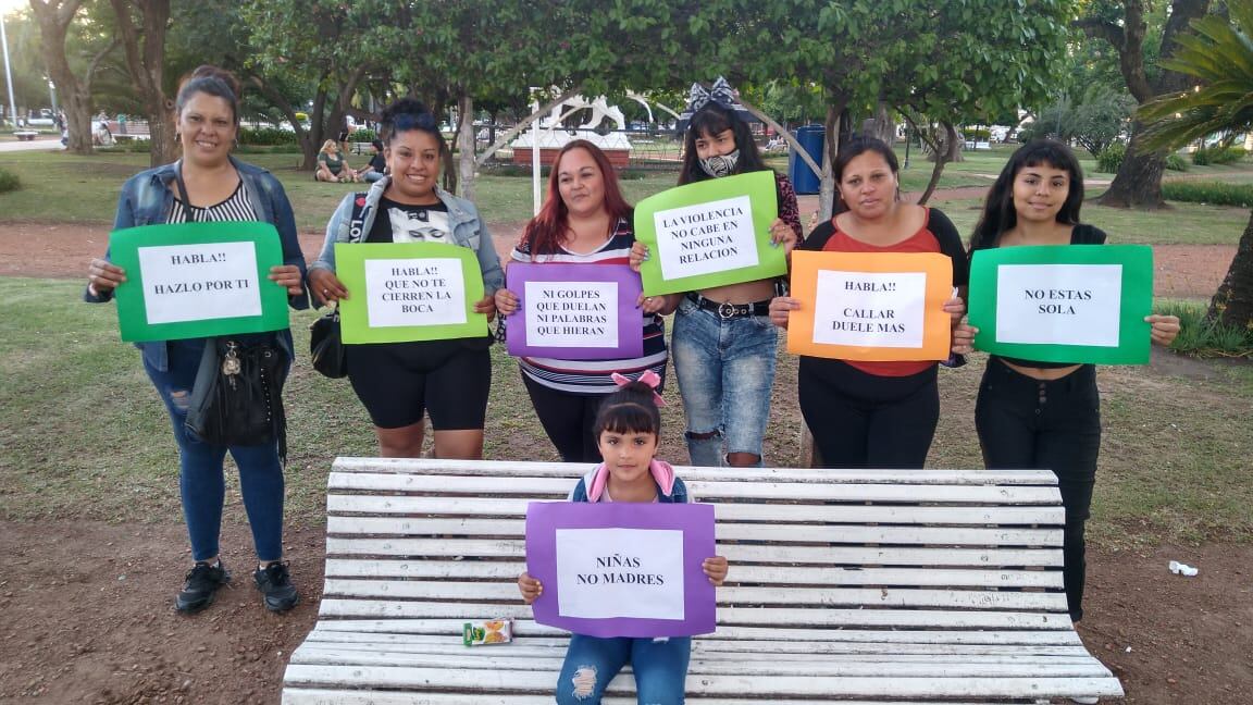 Movilización por el día internacional de la eliminación de la violencia contra la mujer