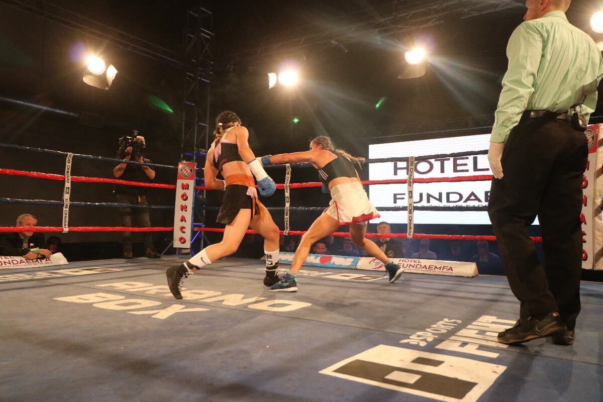 Villa Carlos Paz Destino Internacional: Boxeo de primer nivel mundial en el Estadio Arena Carlos Paz