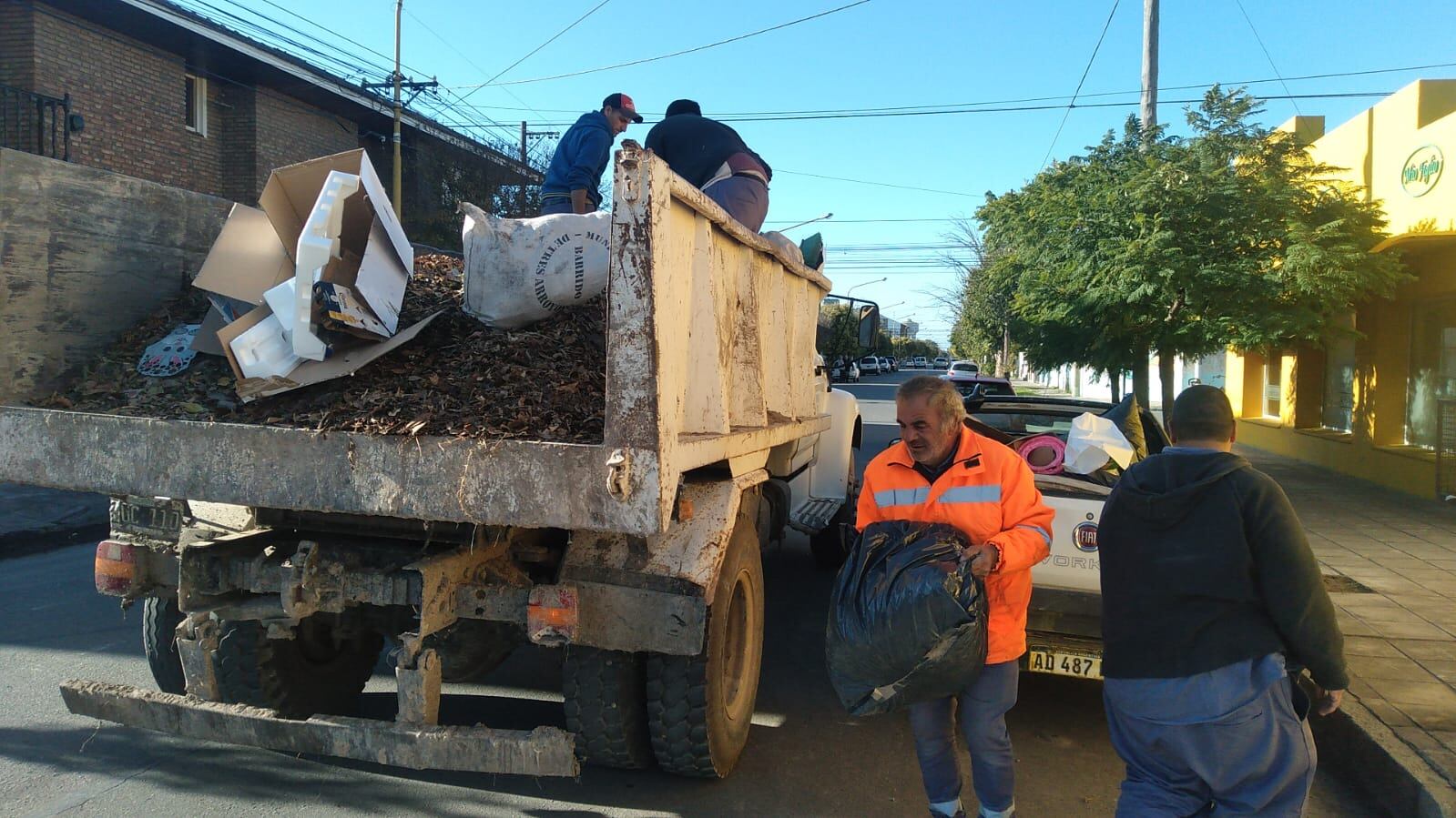 Higiene Urbana de Tres Arroyos erradicó dos basurales clandestinos