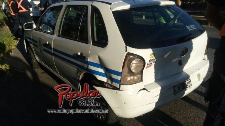 Fuerte choque entre dos taxistas