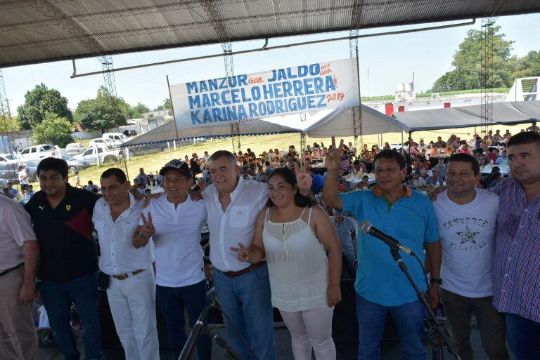 Acto político en Simoca.