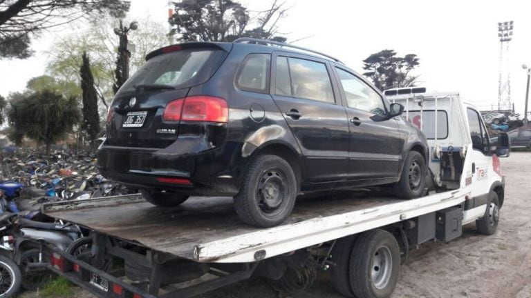 Remis en infracción conducido al corralón municipal