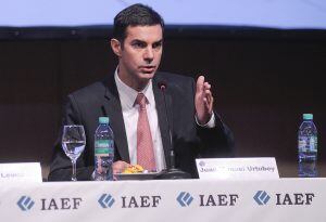 DYN28, BUENOS AIRES 11/05/16, EL GOBERNADOR DE SALTA, JUAN MANUEL URTUBEY, DURANTE EL 33º CONGRESO ANUAL DEL INSTITUTO ARGENTINO DE EJECUTIVOS DE FINANZAS (IAEF), QUE SE REALIZA EN EL HOTEL SHERATON DEL BARRIO PORTEÑO DE RETIRO.FOTO.DYN buenos aires juan 