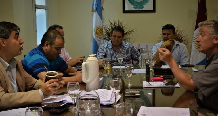 Discusión entre Roberto Urreta y Roberto Brunengo en el Concejo Deliberante de Alta Gracia