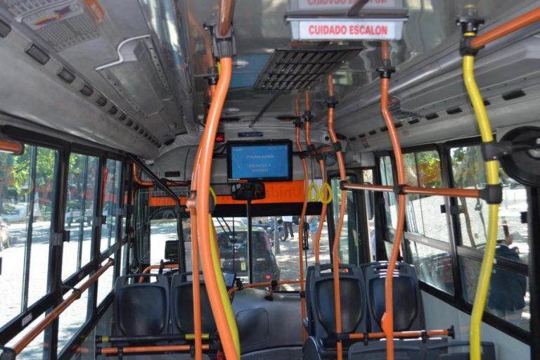 Denuncian que Rosario Bus y El Cacique quitaron colectivos