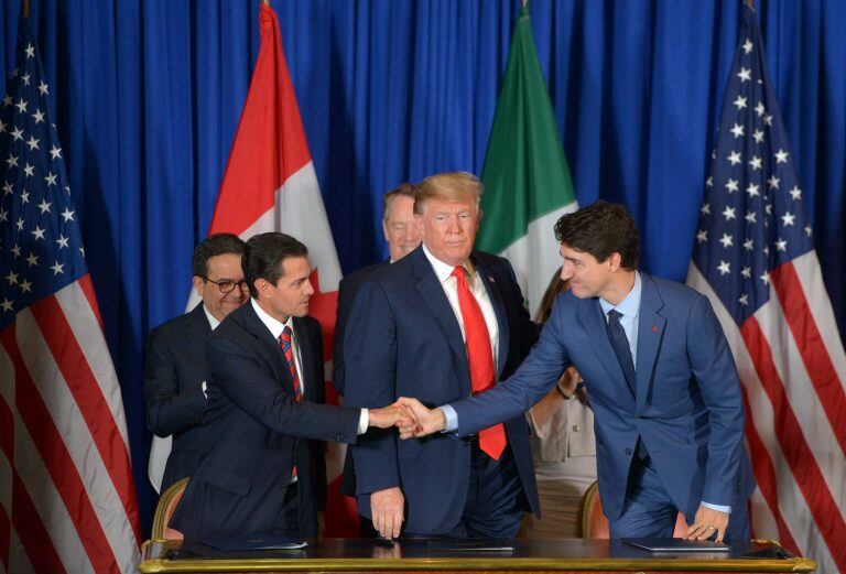 El presidente de México, Enrique Peña Nieto, a su homólogo estadounidense, Donald Trump, y el primer ministro de Canadá, Justin Trudeau (EFE/Cortesía Presidencia de México)