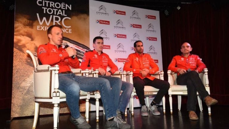 Meeke, Breen, Al Qassimi y el jefe de Citroën Pierre Budar.