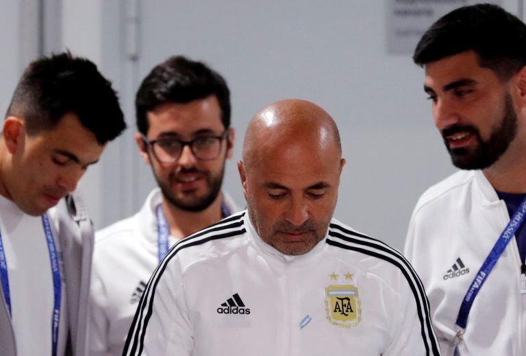 Sampaoli continua pensando