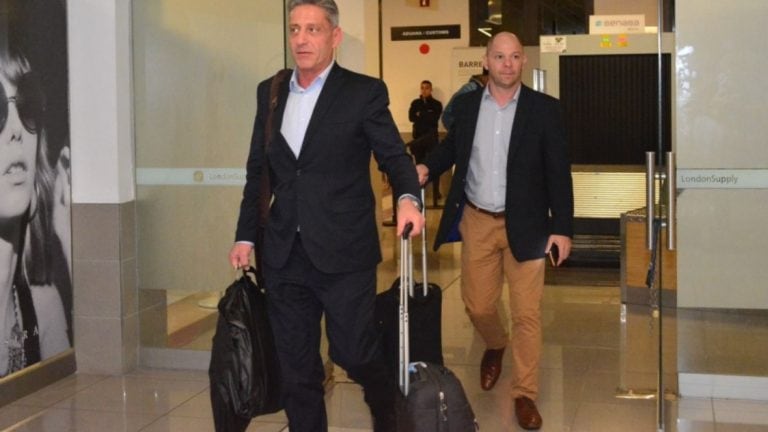 Arcioni fue increpado recientemente en un aeropuerto.