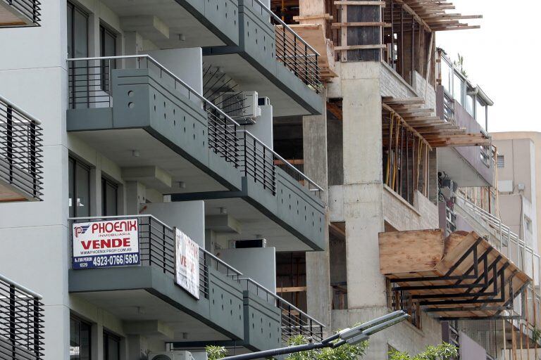 Ocho de cada diez inmobiliarias no pudieron cerrar ninguna operación (Foto: EFE/Juan Ignacio Roncoroni)