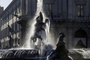 The fountain of the Naiads is covered in ice at Repubblica square in downtown Rome, Italy, 09 January 2017. Heavy snowfall and below-freezing temperatures on Monday continued to grip Italy. ANSA/ MASSIMO PERCOSSI