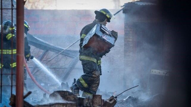 El incendio se produjo en una vivienda de Arévalo y Cullen.