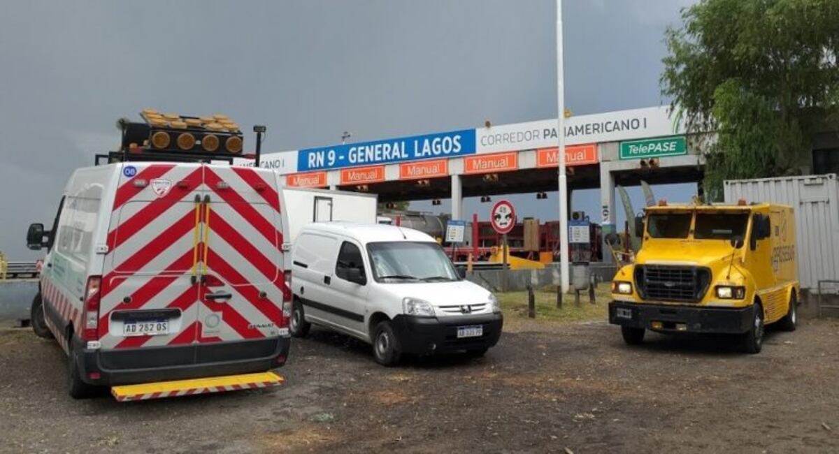 Choque fatal en la autopista Rosario-Buenos Aires: una mujer falleció en el peaje