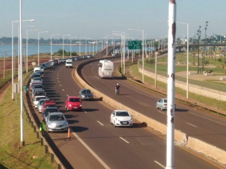 Acceso al puente Posadas-Encarnación. (MisionesOnline)