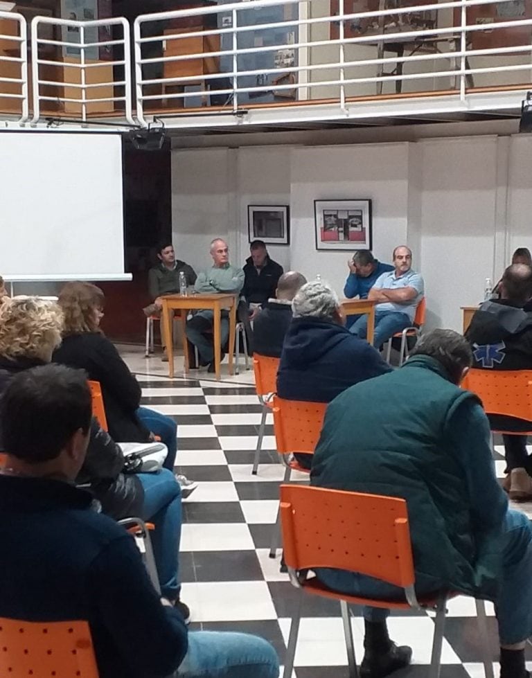 Reunión de Defensa Civil ampliada en Tres Arroyos