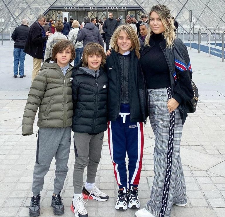 Wanda Nara se trasladó junto a su familia de París (Francia) a su casa en Lago De Como (el norte de Italia).