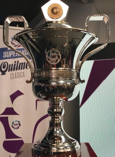 La Copa de la Superliga Argentina de Fútbol. (Foto: Twitter)