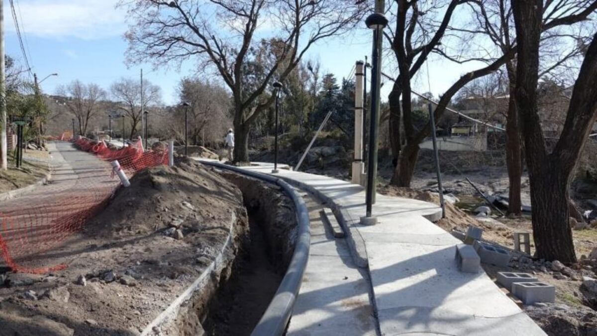 Nuevas obras que llevarán agua potable a vecinos de Carlos Paz