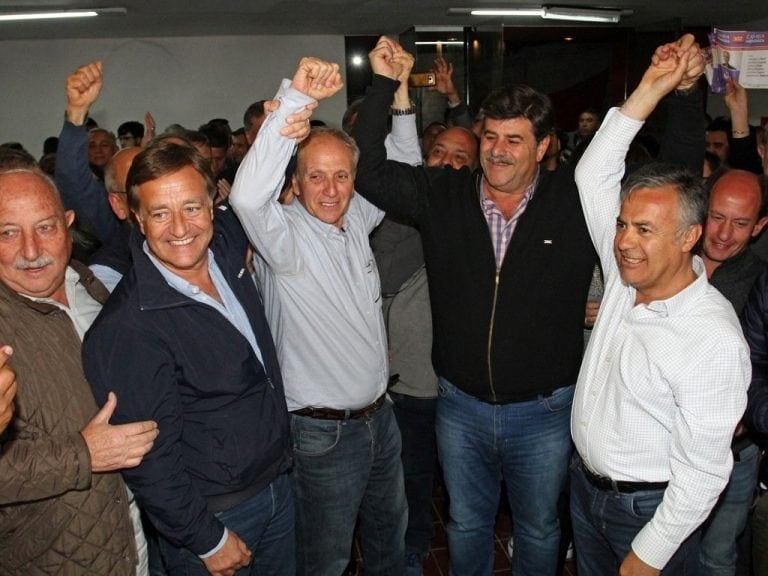 Suarez, Abed y Cornejo celebraron junto a Rufeil. Foto: Equipo Cornejo.