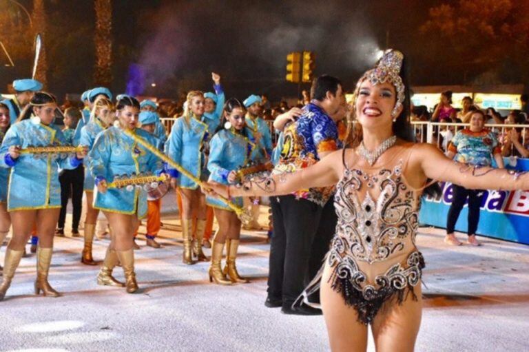 El "Corso Barrial" pasó su último desfile para el miércoles.