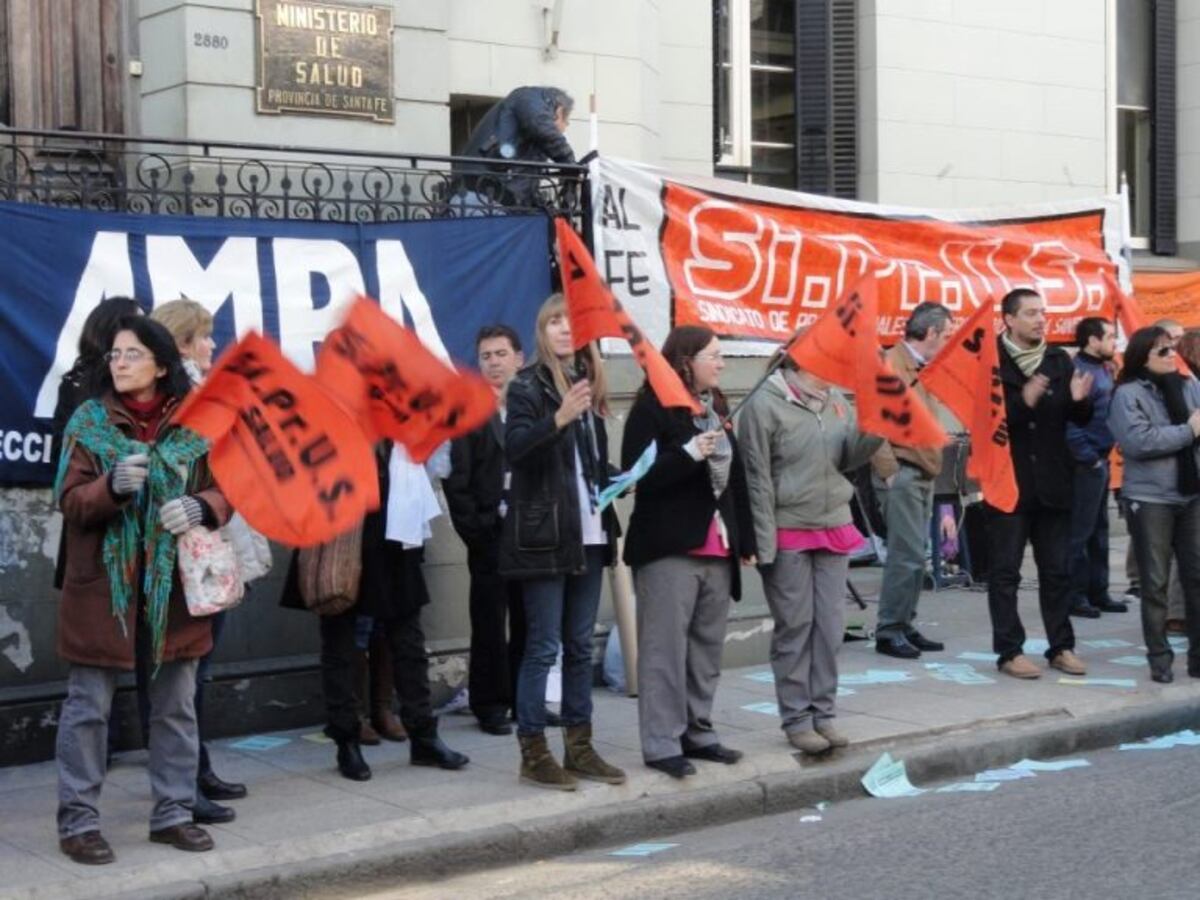 Gremios de la salud votaron en contra de la oferta salarial por "insuficiente y capciosa"
