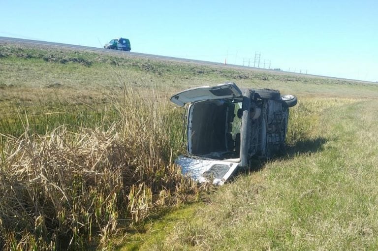 Despistó una camioneta en la Ruta 3