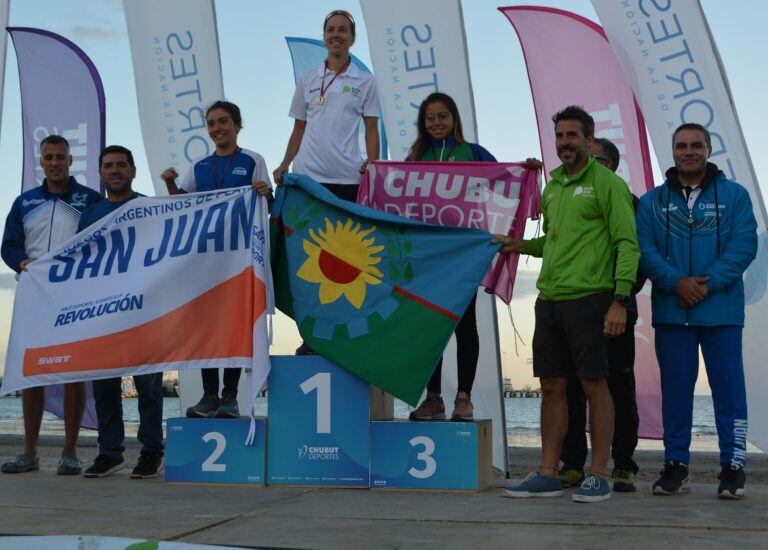 Moira Miranda fue tercera en Triatlón