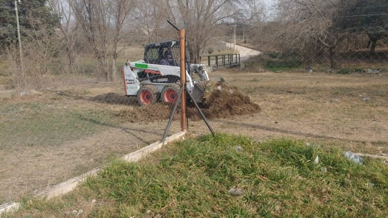 Alta Gracia: Central de Barrio Liniers recibió al programa "Ayudando a Tu Club"