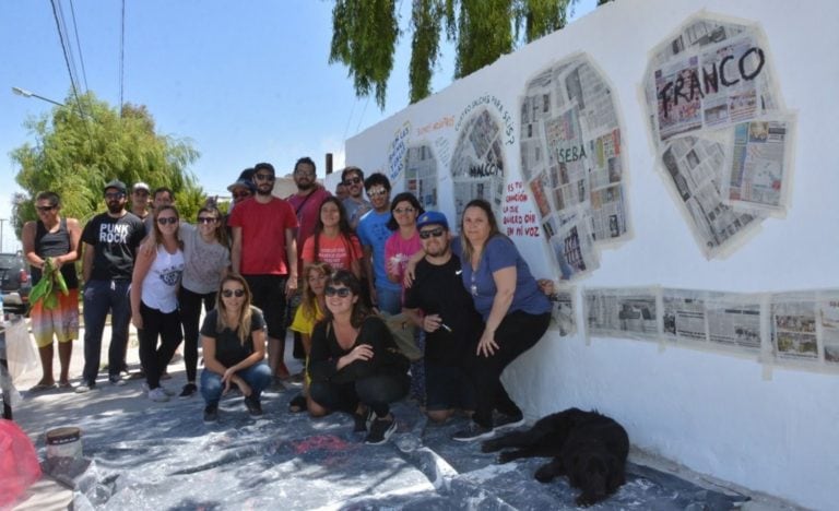 Familiares  y amigos de los jóvenes fallecidos.