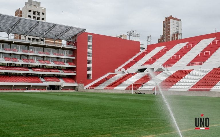 Últimos trabajos en el nuevo estadio (web).