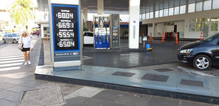 Aumento en el precio de los combustibles: en Posadas sería del 12%.