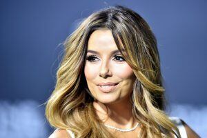 Co-host and US actress Eva Longoria arrives for The Best FIFA Football Awards 2016 ceremony, on January 9, 2017 in Zurich. / AFP PHOTO / MICHAEL BUHOLZER