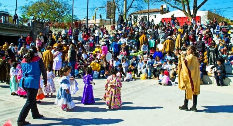 La actividad recordatoria tuvo lugar en el anfiteatro "Las Lavanderas" del parque Xibi-Xibi.