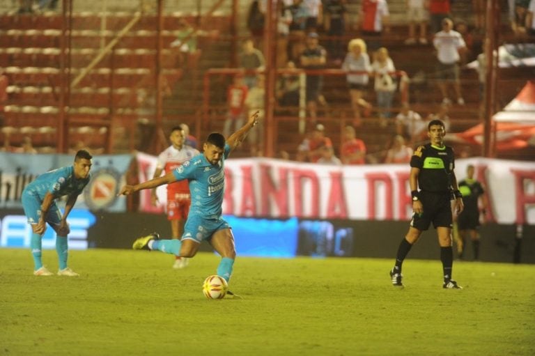 Belgrano empató con Argentinos Juniors.