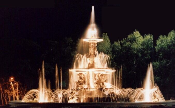 Fuente de los Continentes.