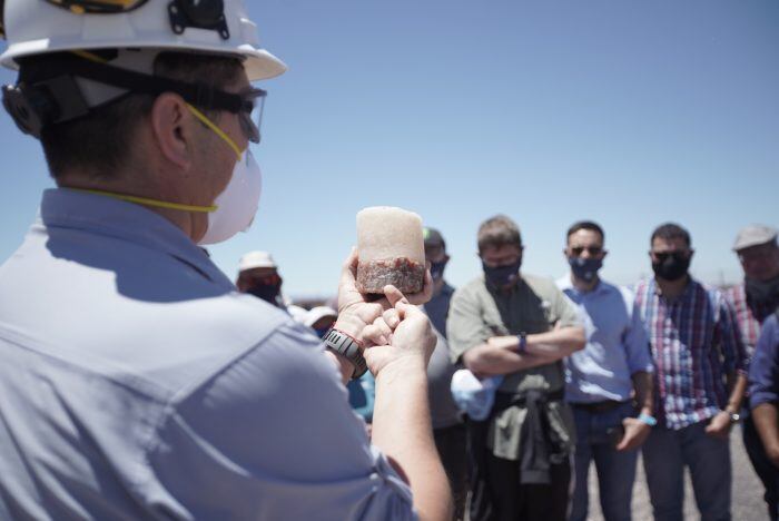 Legisladores y funcionarios recorrieron las instalaciones de la mina de potasio para conocer los activos que Vale le transferirá a Mendoza. 