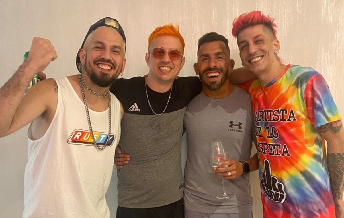 La canción que le regaló Monada a Carlos Tevez en su cumpleaños