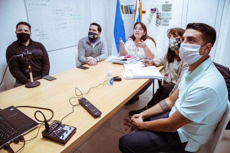 Durante el encuentro se habló de los avances de obra en diferentes barrios.