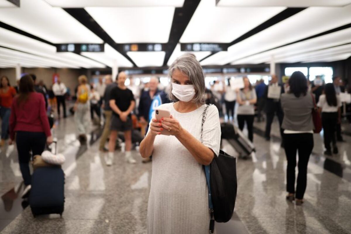 La Unión Europea desaconseja los viajes no esenciales a raíz de la pandemia