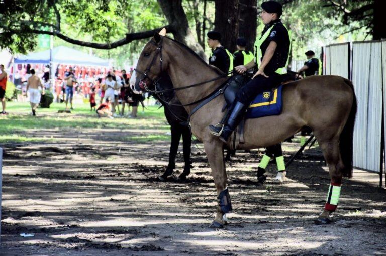 El operativo de seguridad para Newell's - Rosario Central dejó 18 hinchas leprosos detenidos. (Juan José García / El Ciudadano)